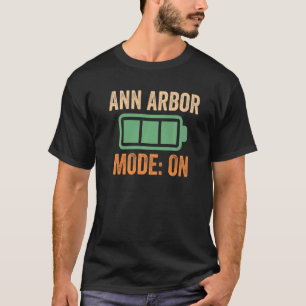 Ann Arbour-läge på batteri T Shirt