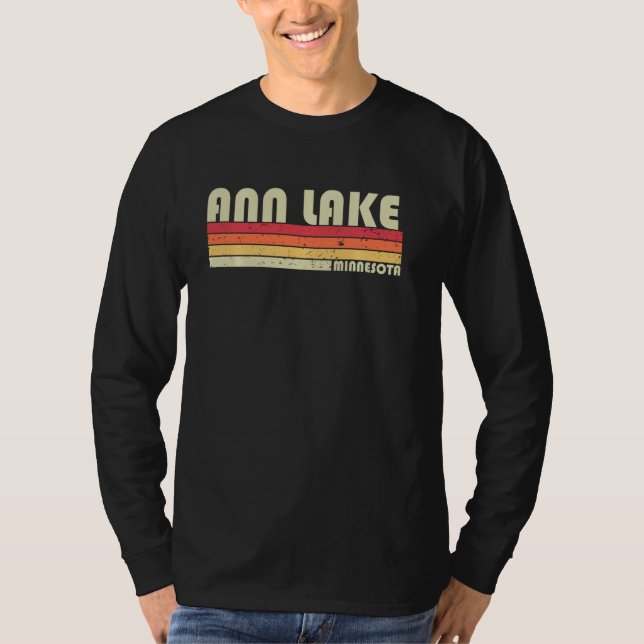 Ann Sjö Minnesota Funny Fishing Camping (sommaren) T Shirt (Framsida)