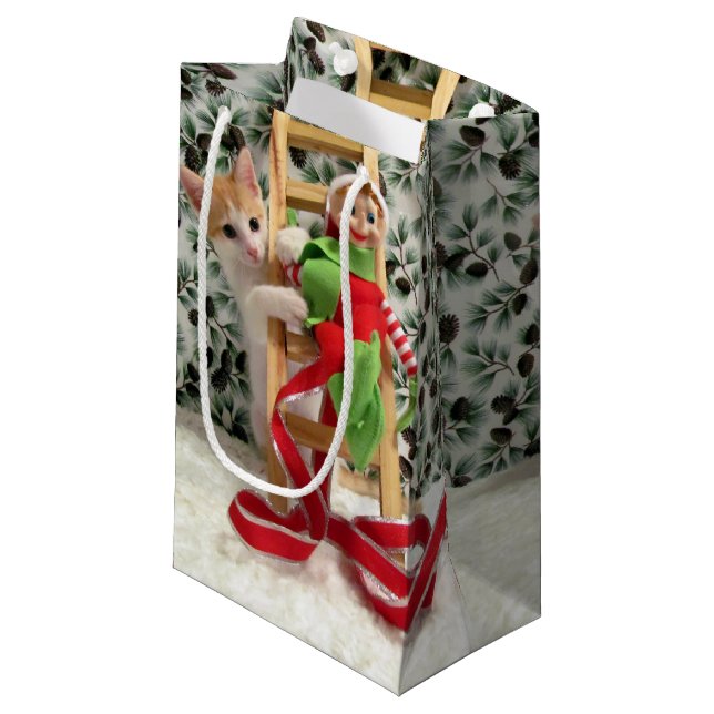 Annie och Elf-julen - Katt/Kitten Gift Bag (Framsidan Vinklad)