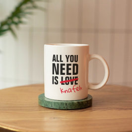 Anpassa allt du behöver är Kärlek-funny arabisk Kaffemugg