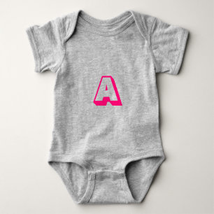 Anpassa, anpassa inledande monogram för alfabet t shirt