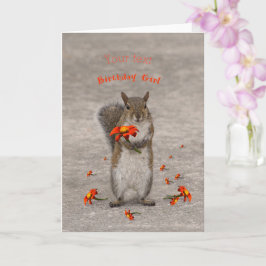 Anpassa Birthday Girl Squirrel med blomma Kort