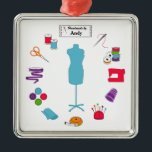 Anpassa Högerna Etikettsökning Julgransprydnad Metall<br><div class="desc">Klicka på knappen Anpassa för att anpassa texten. Här är min speciella samling av verktyg och förnödenheter för fiberkonstnärer för syning, skräddarsydd, förbandsarbete, nålarbete, mördande och hantverksmässigt bruk: sydd nål, , spolar av tråd, nåldyna med stift stift, rosett band, bobbiner, tunn, tejp, brodersax, bult av trasa, skräddarmodell, sydd maskin. etikett...</div>