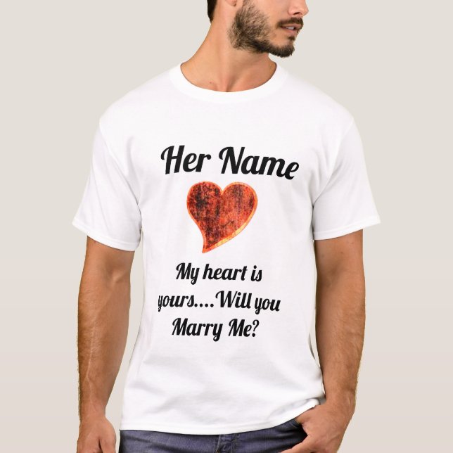 Anpassa Marry Me Shirt... Hon kommer att KÄRLEK de T Shirt (Framsida)