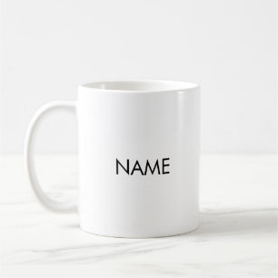 Anpassa med namn, svartvit text med minimalistisk  kaffemugg