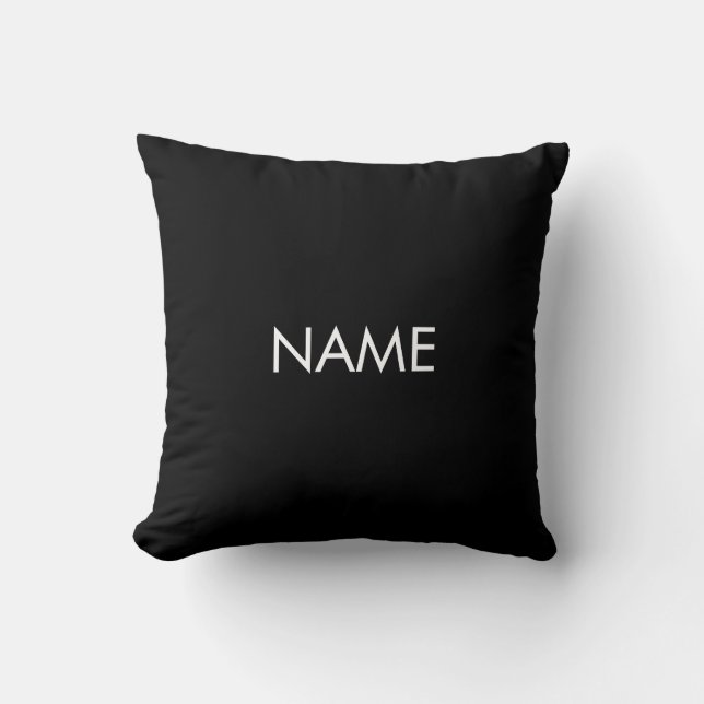 Anpassa med namn, svartvit text med minimalistisk  kudde (Framsida)
