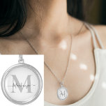 Anpassa Monogram Initial Namn Silverpläterat Halsband<br><div class="desc">Anpassa detta monogram från början Namn Silver till det planerade Necklace. Redigera om du vill lägga till en bakgrund färg,  ändra textteckensnittet eller färg eller lägga till ett foto eller en teckning. Kontakta Sandy på admin@giftsyoutreasure.com</div>