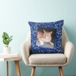 Anpassa ram-fotokkattsällskapsdjur på mörk blått s kudde