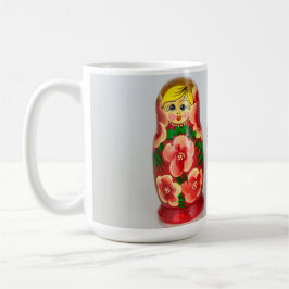Anpassa ryska Matryoshka-stackningsdockor Kaffemugg