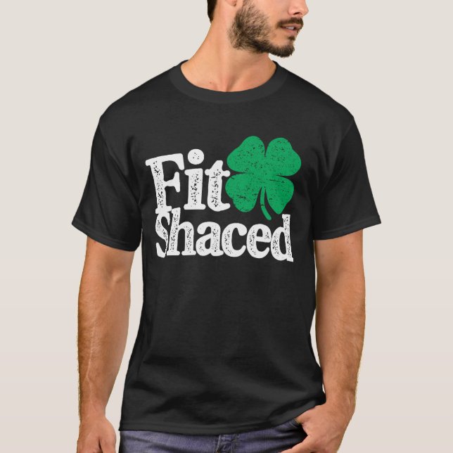 Anpassa Shaced Funny Irish Drinking St patricks da T Shirt (Framsida)