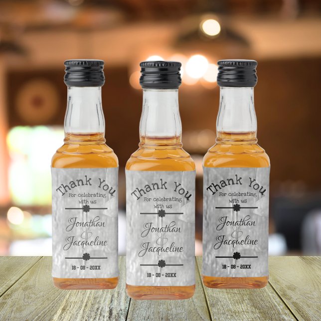 Anpassa Tacken för firande med USA:s Mini Spritflaskor Etikett (Personalized 'Thank You For Celebrating With Us' - Mini Liquor Bottle Labels.)