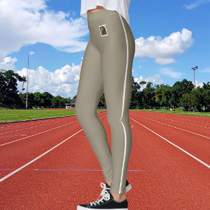 Anpassa text på husdjursfoto med vit rand i jordnä leggings