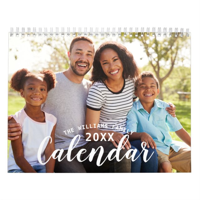 Anpassad 2026 Enkel Modern Skript Familjefoto Kalender (Omslag)