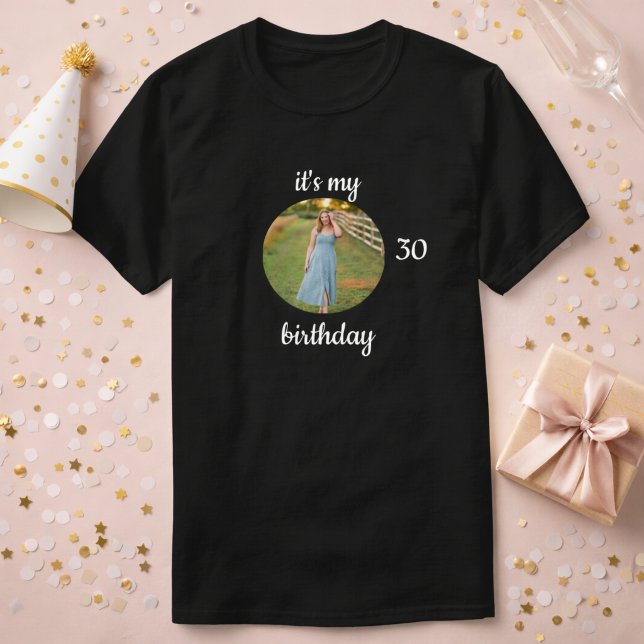 Anpassad 30-års födelsedagsfoto T-shirt presentidé (Skapare uppladdad)