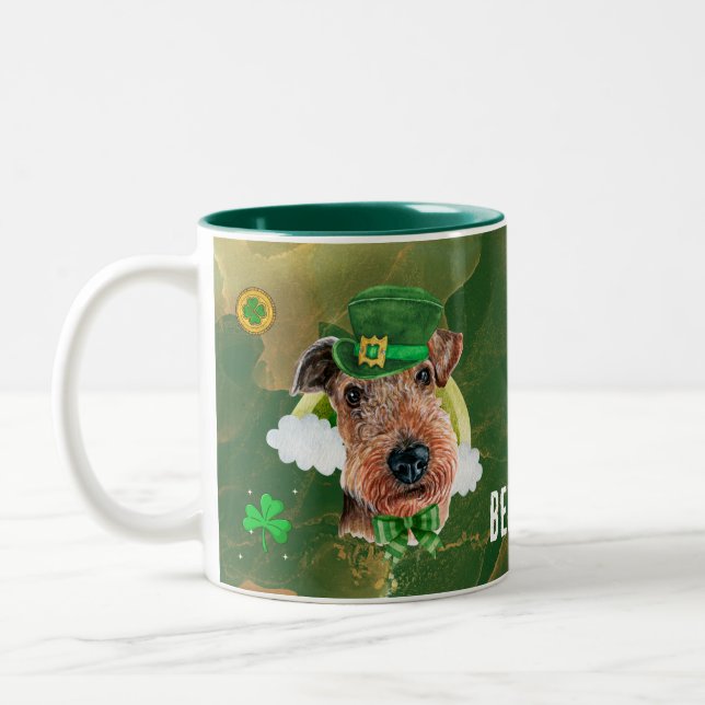 Anpassad Airedale Terrier Guld St. Patricks Day Två-Tonad Mugg (Vänster)