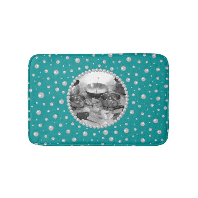Anpassad bild i pärlcirkel på cyan-grön badrumsmatta (Framsidan)