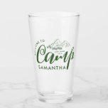Anpassad Camp Bachelorette Party Modern Rustic Glaskopp<br><div class="desc">Modern rustik camping-festen förser er med bachelorette-festen. Perfekt Bachelorette-festen förser oss med broduschdekan från campingresan till bergen eller till vildskogen. Anpassa utomhusandan med bridnamnet,  slutmålet och året för bakteriepartiet. Oavsett om du glampar av campfire eller spårvagnen i vildmarken,  är den här samlingen perfekt för dig.</div>
