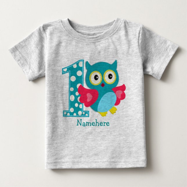 Anpassad första födelsedag Uggla Baby T-Shirt (Framsida)