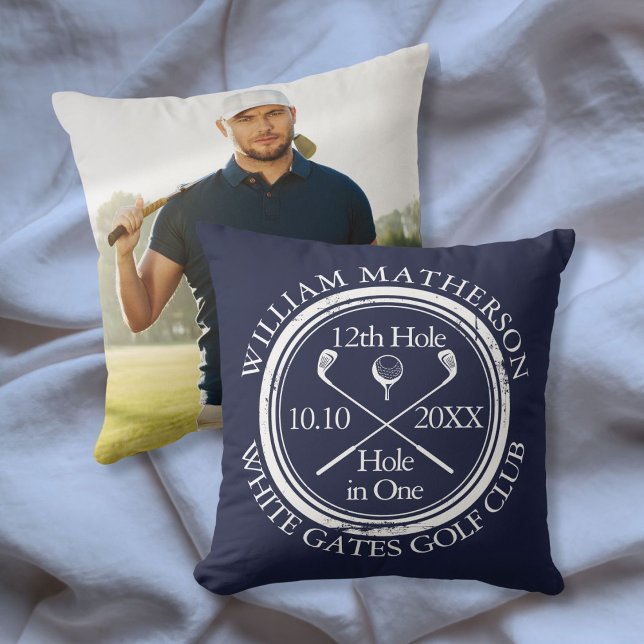 Anpassad golfhål-i-ett-foto i marinblått kudde (Custom Golf Hole in One Photo Navy Blue Throw Pillow)