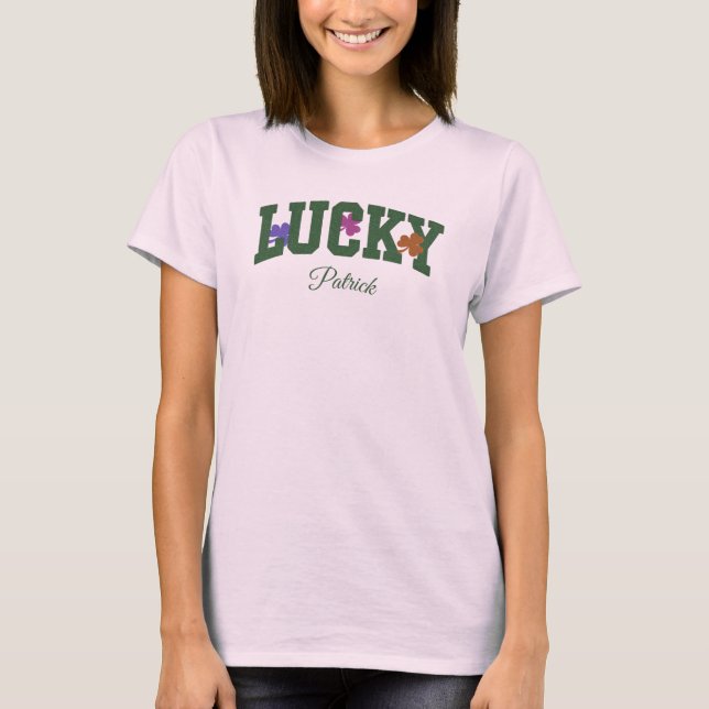 Anpassad grön 'LUCKY' med färgglada shamrocks T Shirt (Framsida)