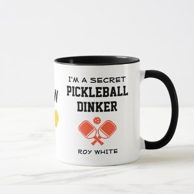 Anpassad JAG ÄR EN HEMLIG PICKLEBALL-DINKARE Rolig Mugg (Höger)