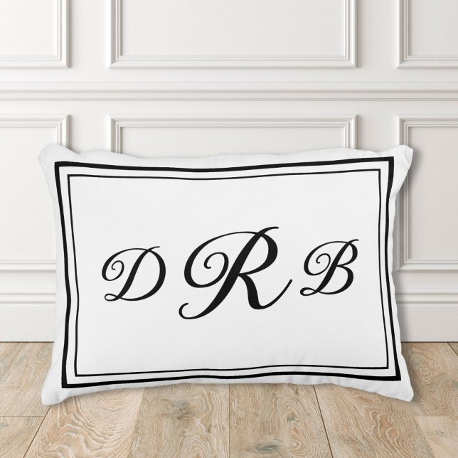 Anpassad Klassisk Monogram Kalligrafi Initial Namn Prydnadskudde (Skapare uppladdad)