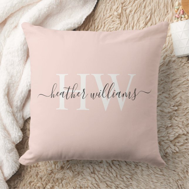 Anpassad Ljus Mjuk Pastell Rosa Vit Monogram Kudde (Filt)