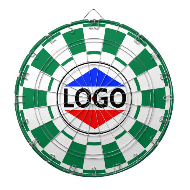 Anpassad logotypbild på grön och vit darttavla (Framsidan)