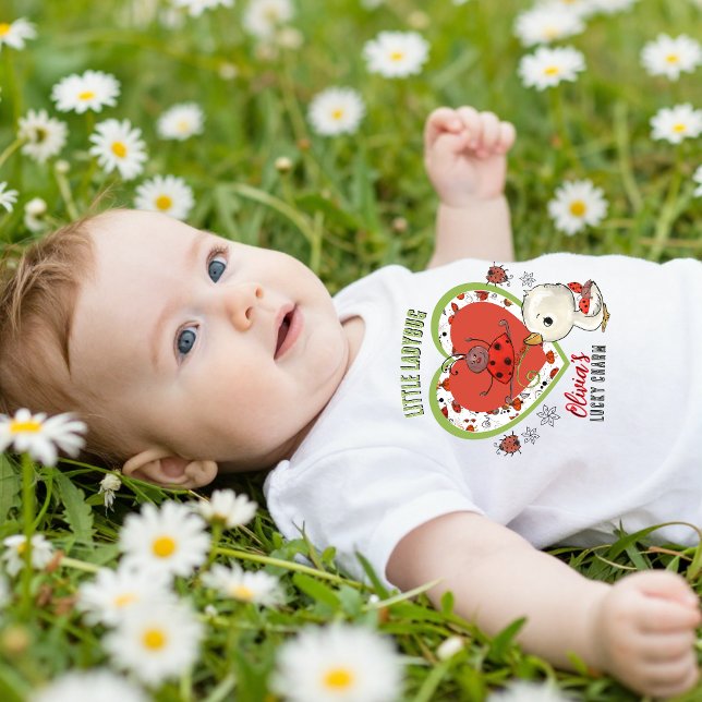 Anpassad Lycklig Liten Talisman Baby T-Shirt (Custom Little Lady Lucky Charm Baby T-Shirt)