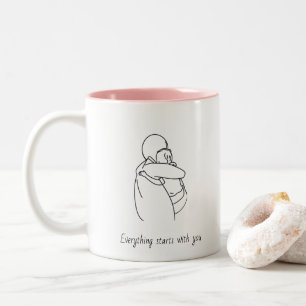 Anpassad minimalistisk linjeillustration för mor o Två-Tonad mugg
