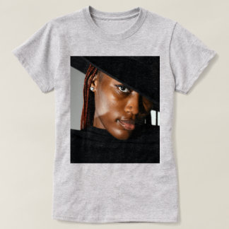Anpassad modeporträtt | Ladda upp ditt foto T Shirt