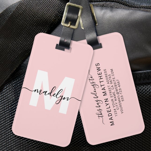 Anpassad Modern Flickaktig Rosa Monogram Namn Bagagebricka (Custom Modern Girly Blush Pink Monogram Name Luggage Tag)