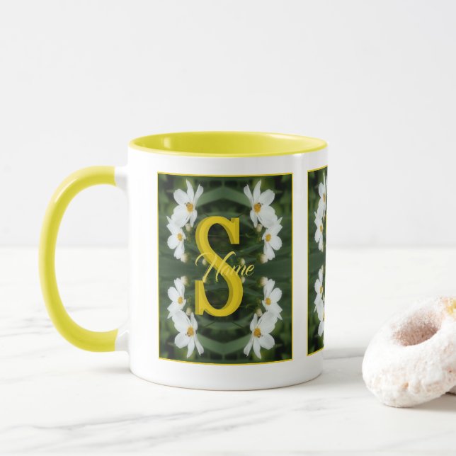 Anpassad monogram initial bokstav namn Vit Prästkr Mugg (Med munk)