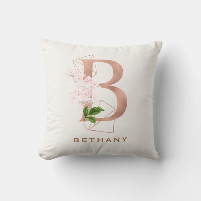 Anpassad Monogrammerad Roséguld Blommig Initial    Kudde (Framsida)