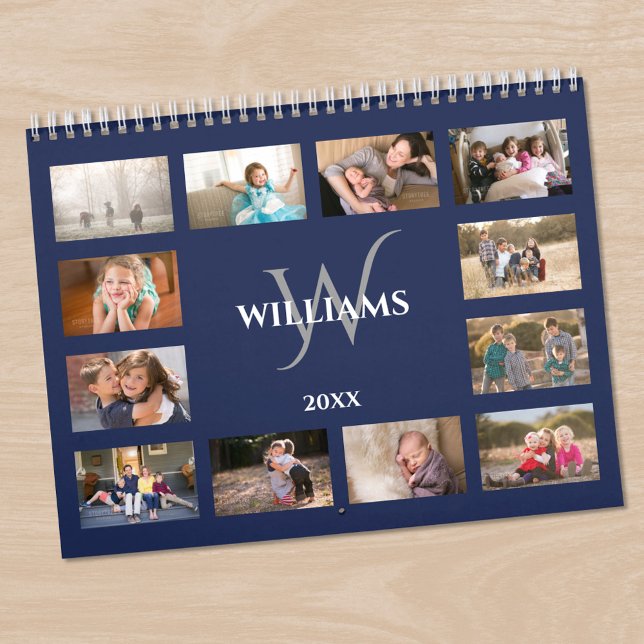 Anpassad monogramnamn marinblå foto kalender (Custom Monogram Name Navy Blue Photo Calendar in situ)