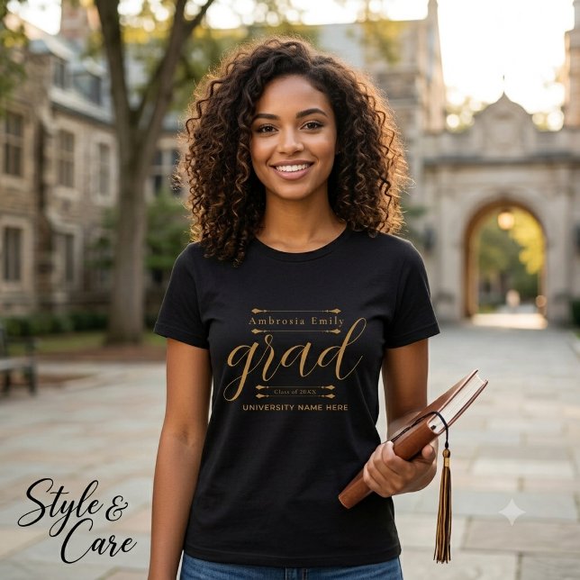 Anpassad Namn Examen T-Shirt – Modern Tri-Blend St (Custom Name Graduation Tee –Modern Tri-Blend Style)