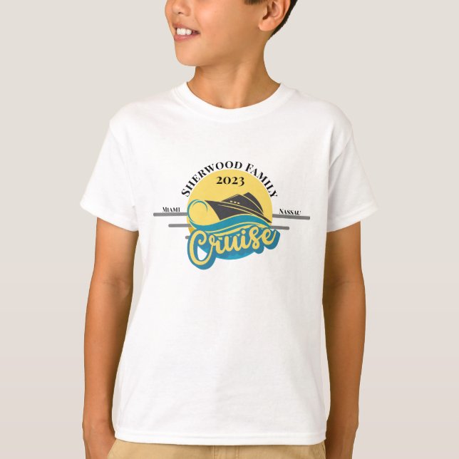 Anpassad namnmatchning av familjeköns kryssningsåt t shirt (Framsida)