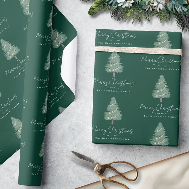 Anpassad namnmodern vattenfärgsGrönt i Julgran Presentpapper (Personalized family name merry Christmas watercolor whimsical tree green wrapping paper Whimsical)