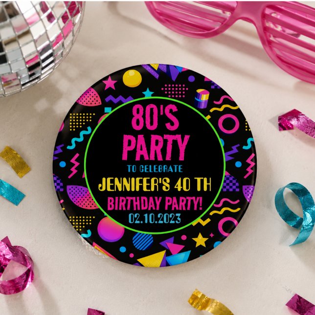 Anpassad Retro Neon 80-tals Födelsedag – Roligt fö Knapp (Custom Retro Neon 80’s Birthday – Fun Adult Button)
