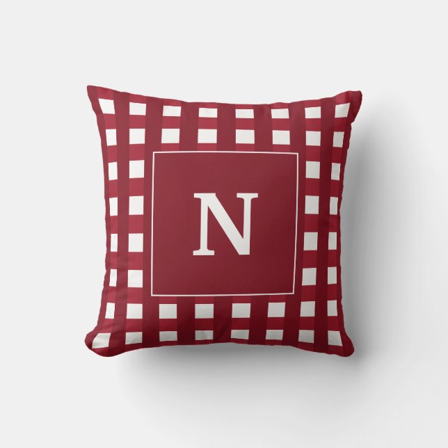 Anpassad röd och vit monogramruta kudde (Framsida)