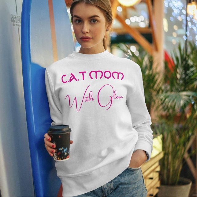 Anpassad rolig text het rosa och vit kattmamma t shirt (Skapare uppladdad)