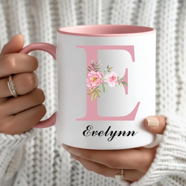 Anpassad Rosa Blommig Mugg Present till Mamma elle (Floral Initial Mug Bridal Party Gift for Her, Cute Pink Monogram Mug Gift for Girls and Kids)