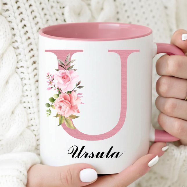 Anpassad Rosa Ros Monogram Kopppresent för Mormor Mugg (Personalized Rose Floral Mug Birthday Gift for Her, Pink Roses Monogram Mug Graduation Gift for Her)