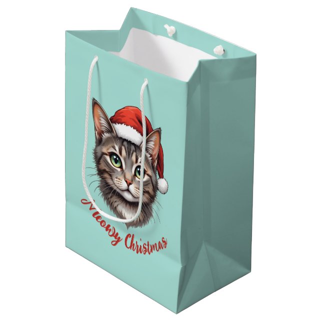 Anpassad söt julkatt med tomteluva (Framsidan Vinklad)