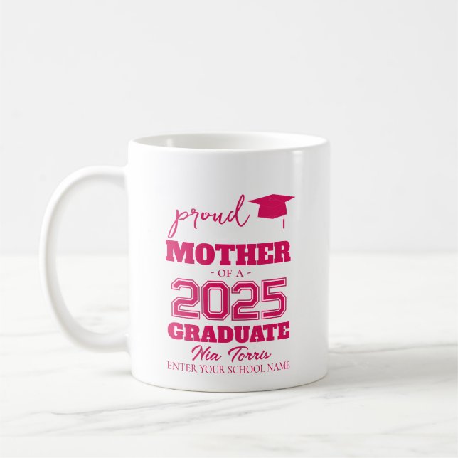 Anpassad stolt mamma till en examenstudent 2025 kaffemugg (Vänster)