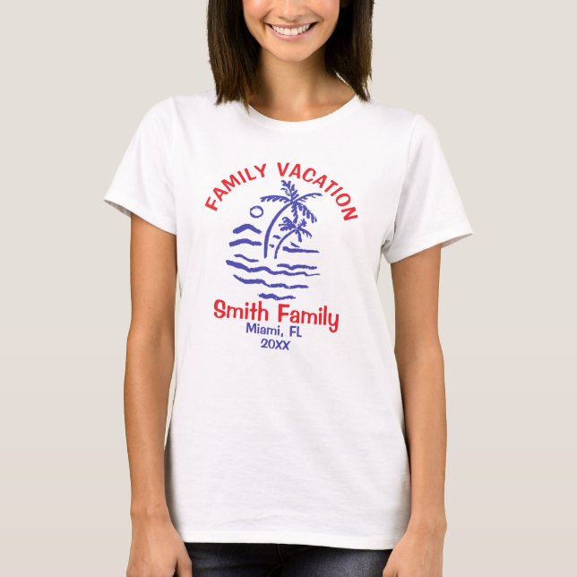 Anpassad strandfamiljesemester t shirt (Framsida)
