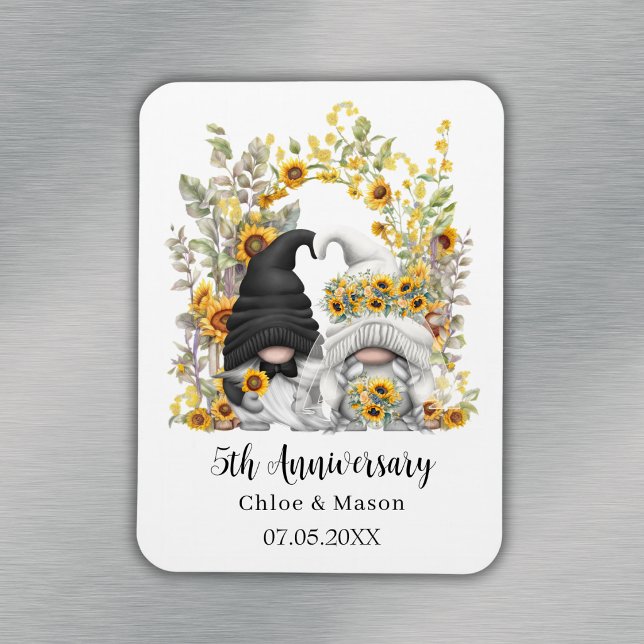 Anpassad Sunflower Gnomes 5-års bröllopsdag Magnet (Sunflower Gnomes 5th Wedding Anniversary Custom Magnet
)
