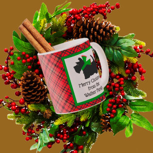 Anpassad svart skotsk Hund jul Kaffemugg