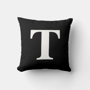 Anpassad svart solid modern monogram kudde