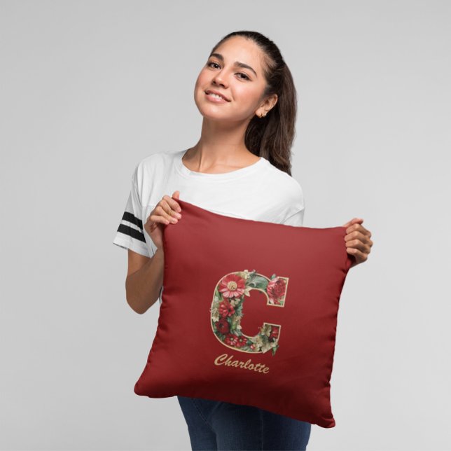 Anpassad utsmyckad monogram C jul röd guld Kudde (Skapare uppladdad)